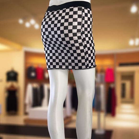 Current Mood Checkered Black and White Small Mini Skirt - Picture 3 of 3